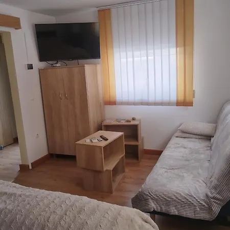 Apartma Grad Apartment *